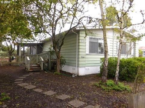 3088 Delta Pines Dr, Eugene, OR 97408 photo 1