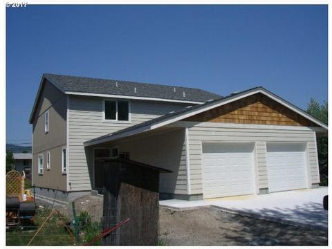 6451 Main St, Springfield, OR 97478 photo 1