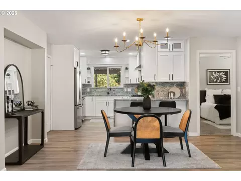 Dining - 2867 Maesner St, Eugene, OR 97404 photo 2 of 3