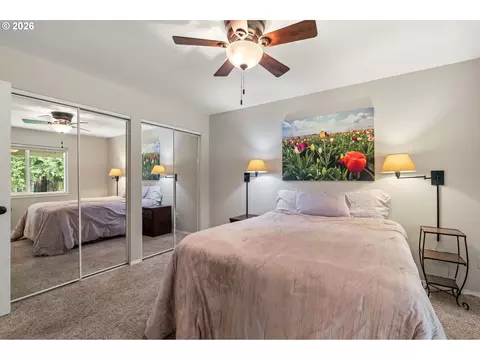 Bedroom - 2867 Maesner St, Eugene, OR 97404 photo 1 of 6