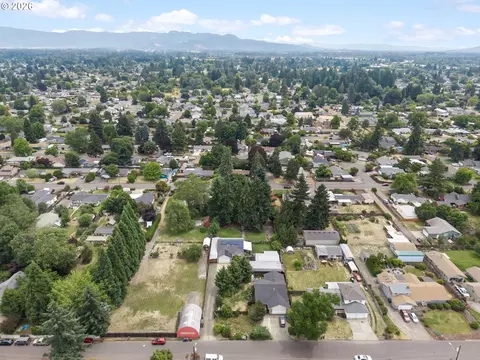 View/Area - 2867 Maesner St, Eugene, OR 97404 photo 3 of 3