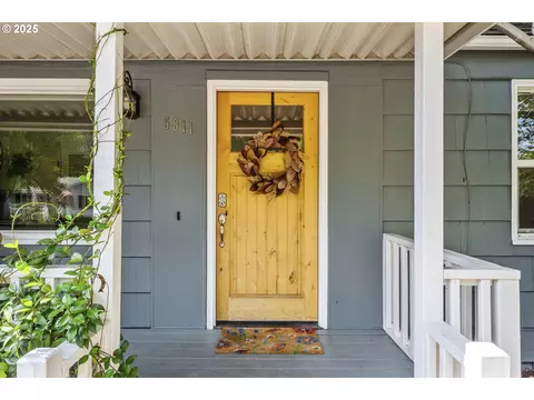 5811 SE 23rd Ave, Portland, OR 97202
