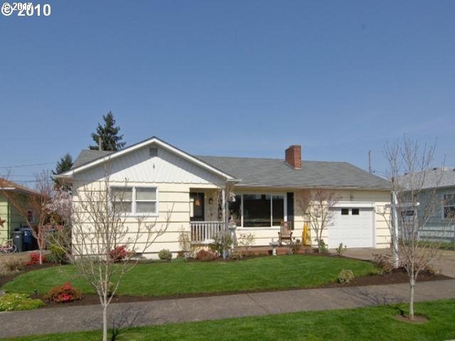 1354 Olympic St, Springfield, OR 97477 photo 1