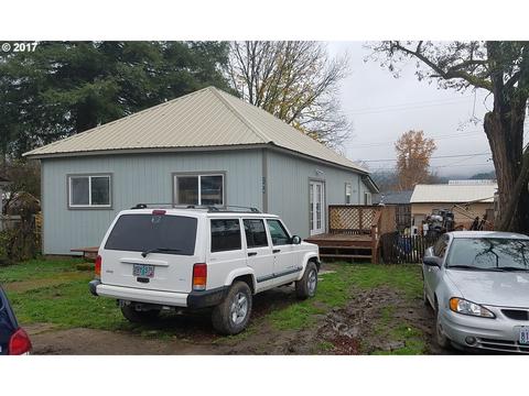264 E Second Ave, Sutherlin, OR 97479 photo 1