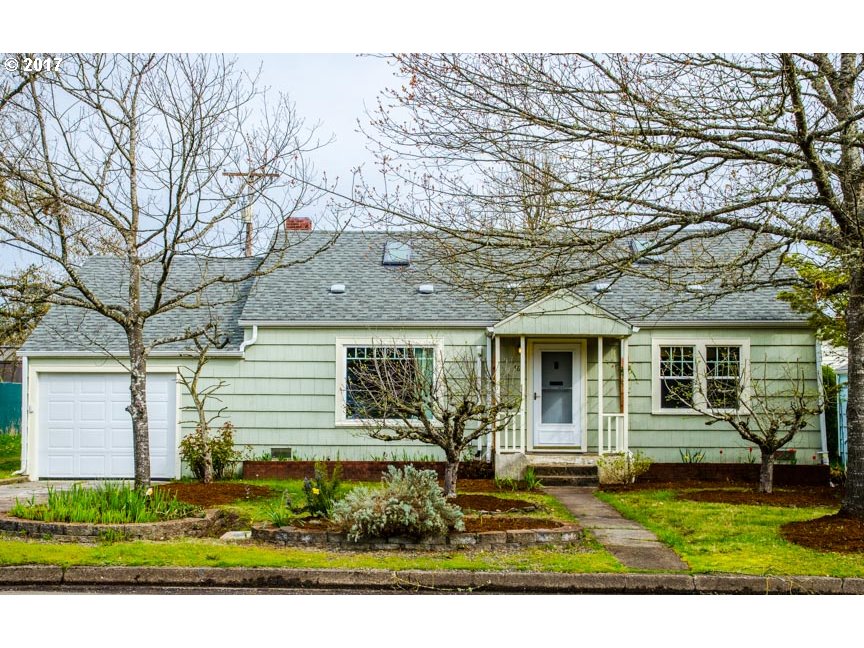 163 E 25th Ave, Eugene, OR 97405 photo 1