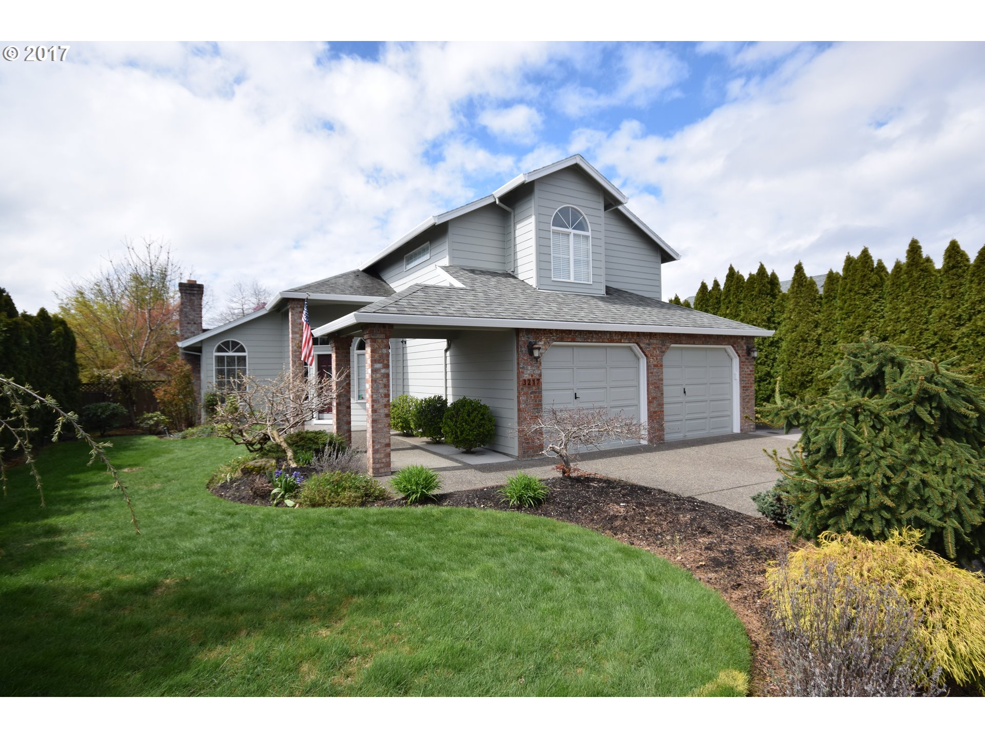 3217 SW Tegart Ave, Gresham, OR 97080 photo 1