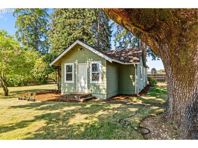 90798 Alvadore Rd, Junction City, OR 97448