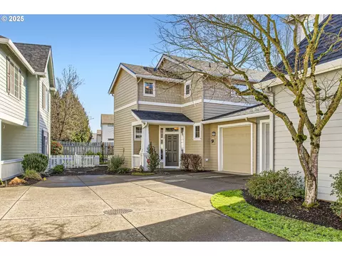 17146 SE 23rd Dr #33, Vancouver, WA 98683