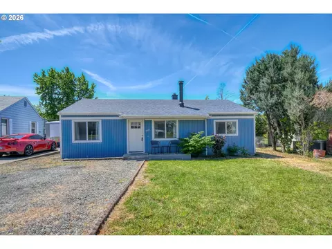 Exterior - 1023 SW 30th St, Pendleton, OR 97801 photo 1 of 8