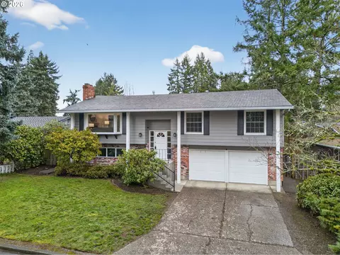 5690 SW 203rd Ave, Beaverton, OR 97078