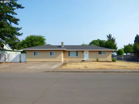 3622 Oregon Ave, Springfield, OR 97478 photo 1