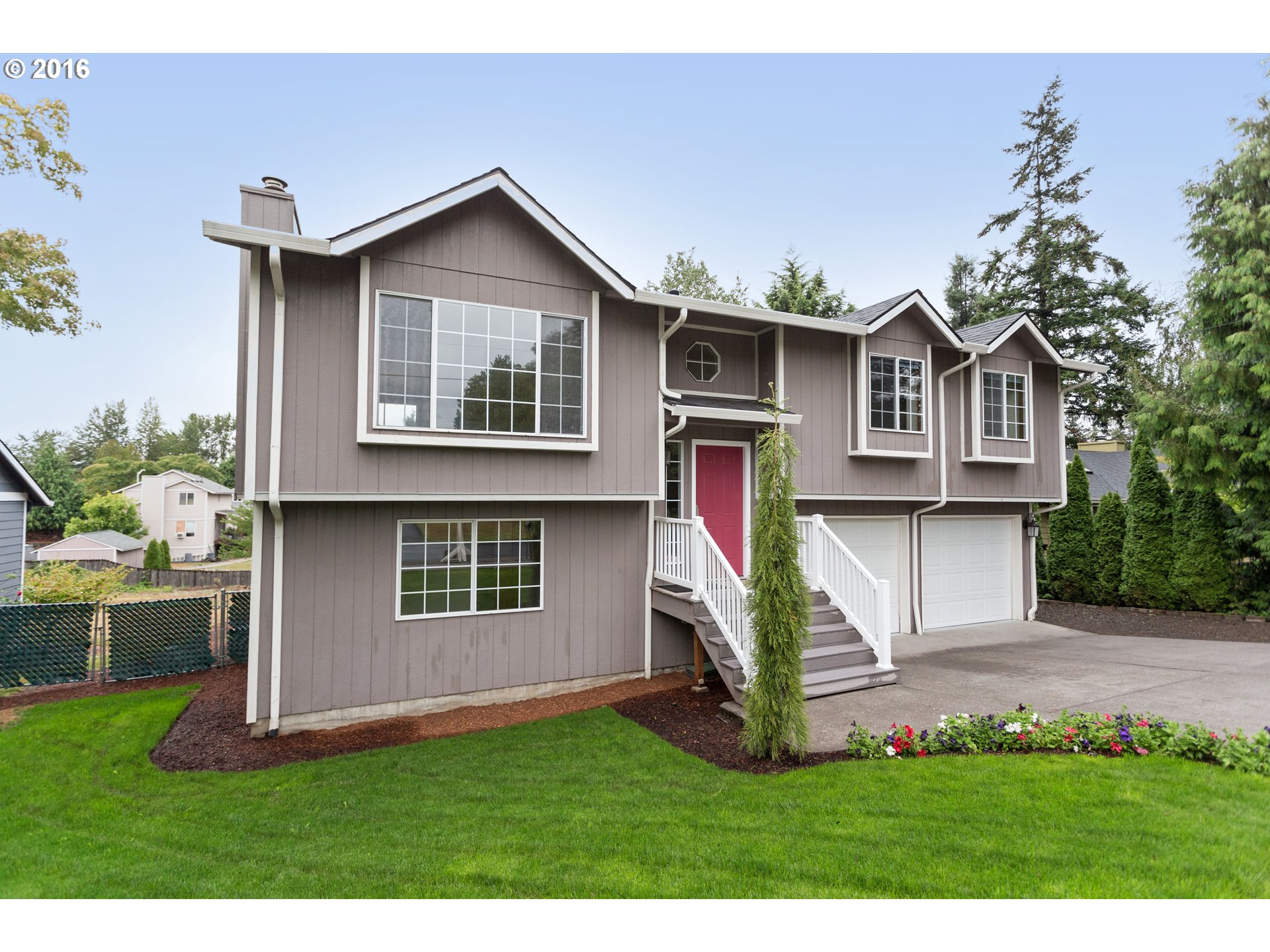 195 Bridge St, Fairview, OR 97024 photo 1