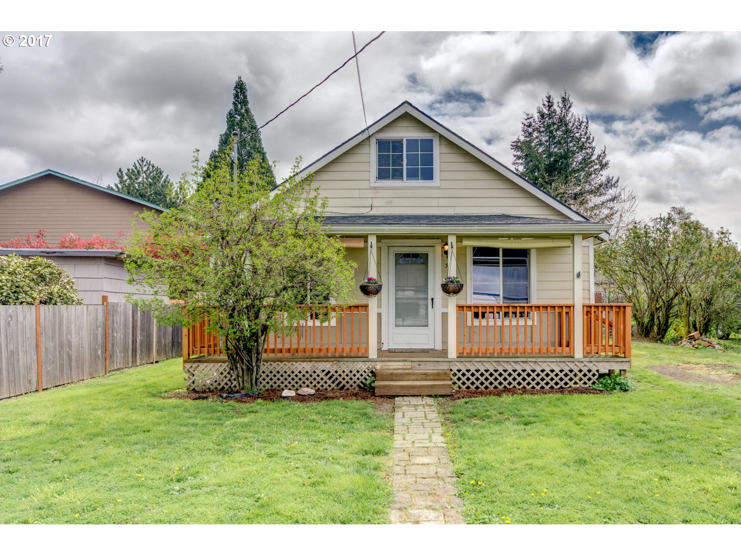 311 Hart Ave, Molalla, OR 97038 photo 1