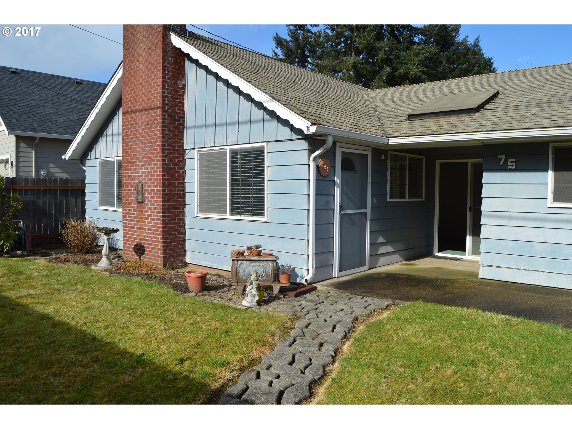 75 Irvington Dr, Eugene, OR 97404 photo 1