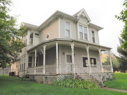 1406 SE Court Ave, Pendleton, OR 97801 photo 1