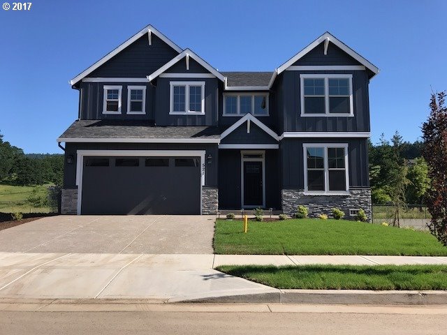 521 Taylor Dr, Newberg, OR 97132 photo 1