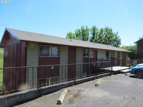 924 SE 2nd St, Pendleton, OR 97801 photo 1