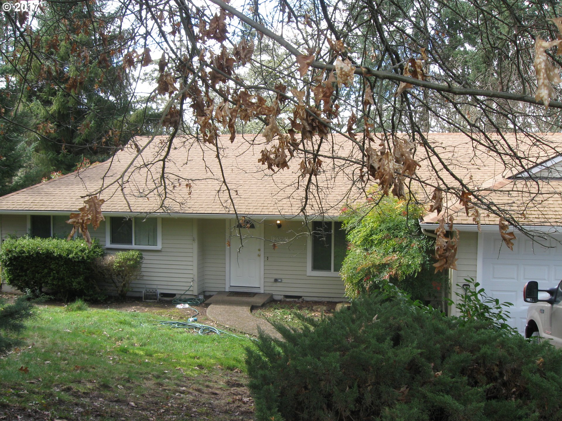 2386 Brittany Dr, Eugene, OR 97405 photo 1