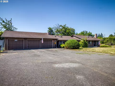 13740 SE Bush St, Portland, OR 97236