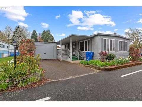4722 Antler St, Salem, OR 97301
