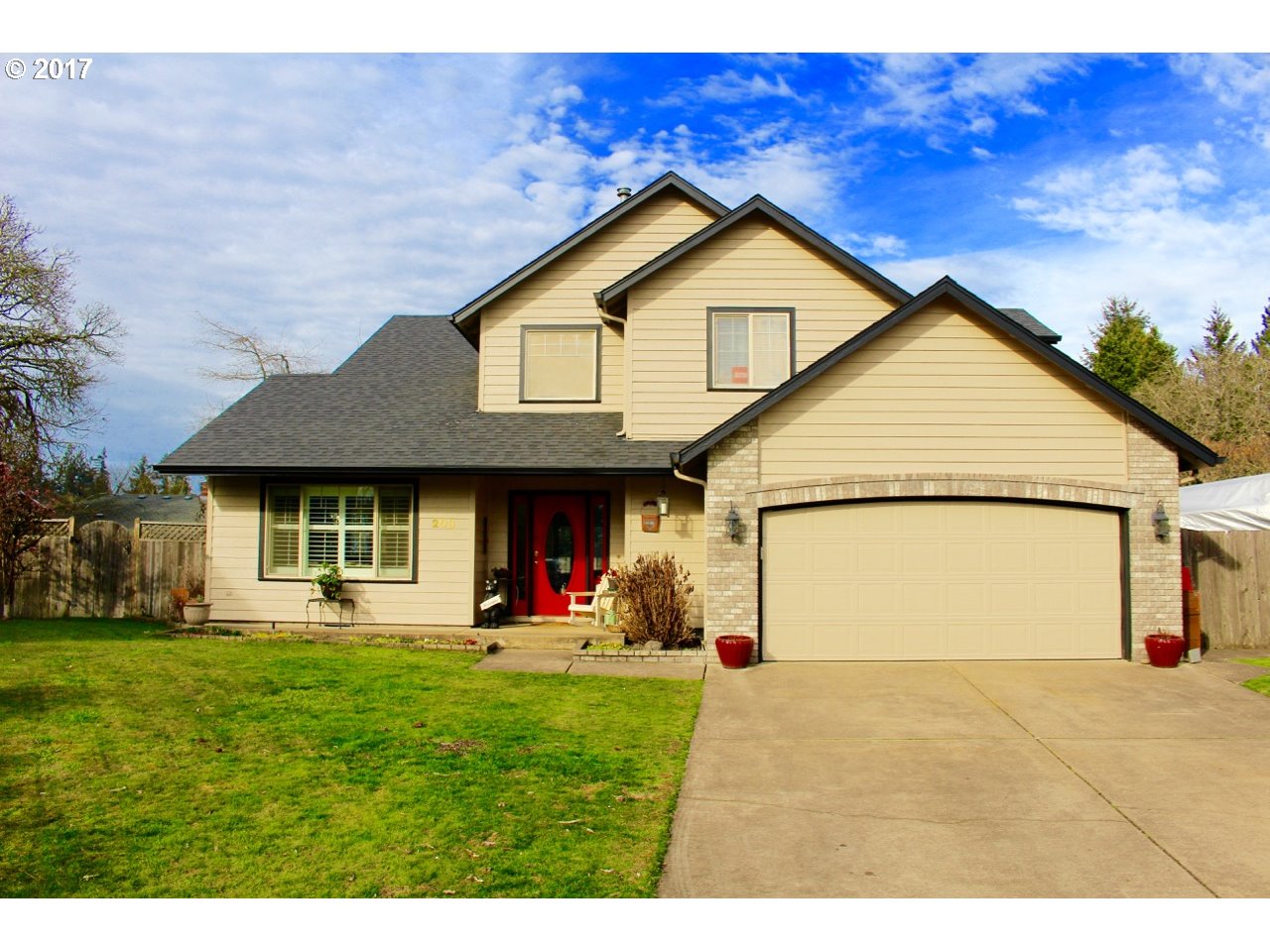 203 Beringer Ct, Eugene, OR 97404 photo 1