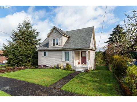 415 E St, Rainier, OR 97048 photo 1