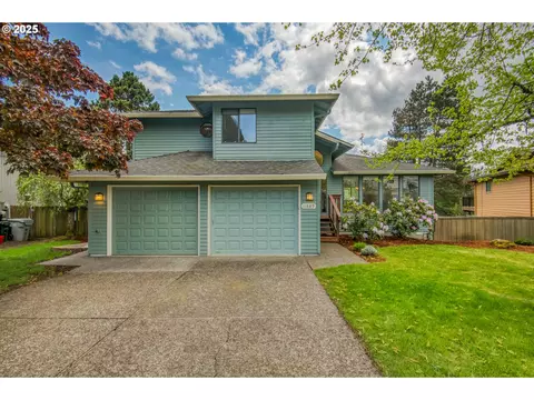 11889 SE Southern Lites Dr, Happy Valley, OR 97086