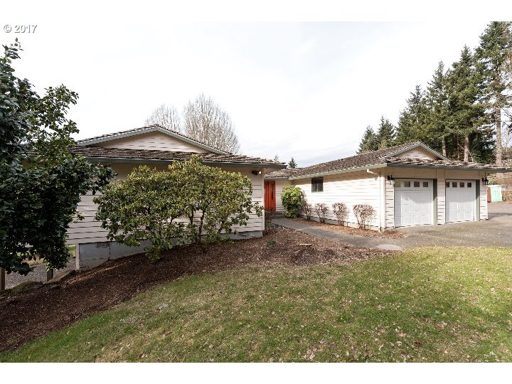 14045 SE 215th Ct, Damascus, OR 97089 photo 1