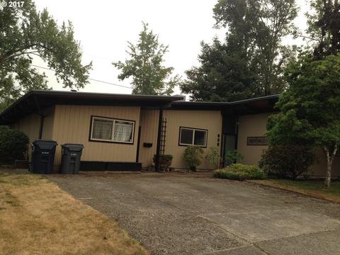 530 E 36th Ave, Eugene, OR 97405 photo 1