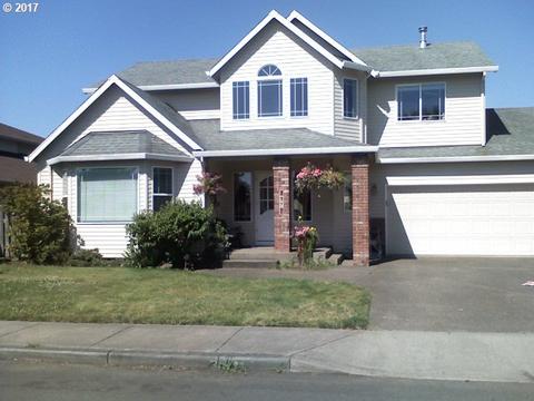 1177 S Pine St, Canby, OR 97013 photo 1
