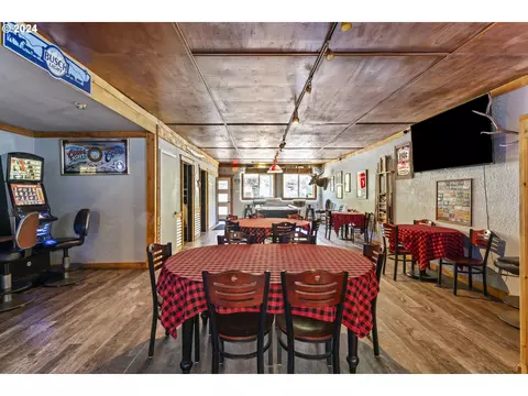 Dining - 10786 Highway 126, Mapleton, OR 97453 photo 1 of 3