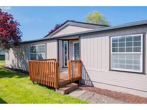 1145 SW Cypress St #107, Mcminnville, OR 97128