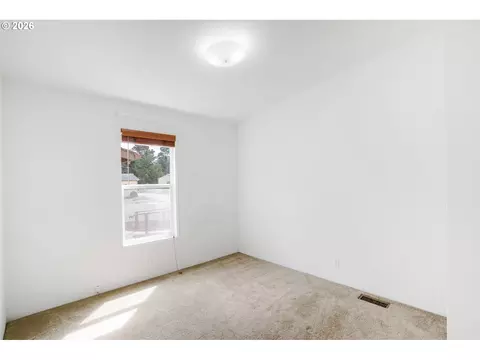 1791 Willow Loop, Florence, OR 97439 photo 34