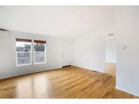 1791 Willow Loop, Florence, OR 97439 photo 6