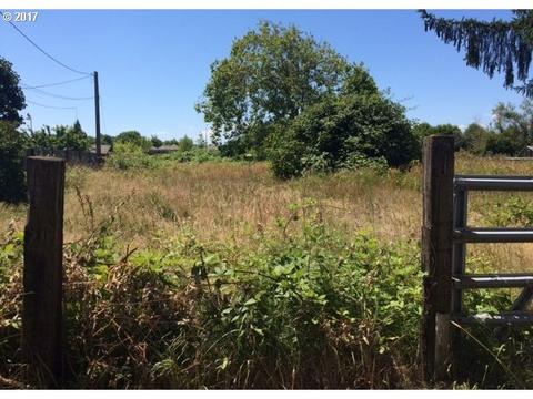 2960 Kinney Loop, Eugene, OR 97408 photo 1