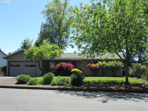 208 E Rosewood Ave, Eugene, OR 97404 photo 1