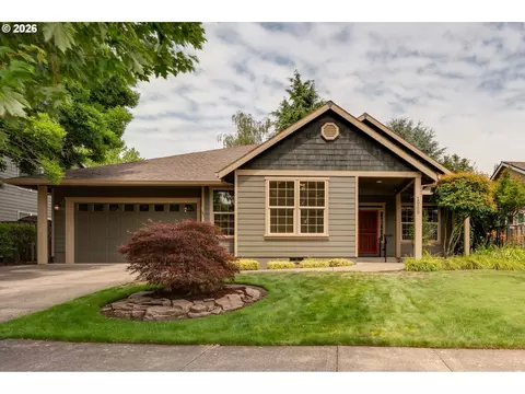 1969 NW Woodland Dr, Mcminnville, OR 97128