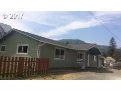 226 E Second Ave, Riddle, OR 97469 photo 1