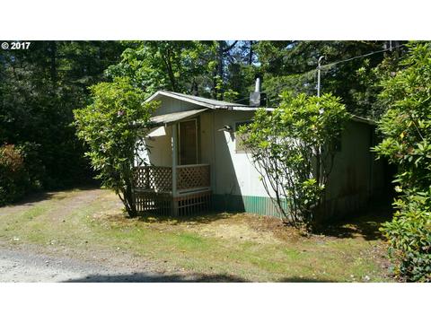 5556 Friendly Acres Rd, Florence, OR 97439 photo 1