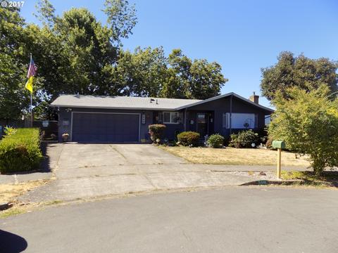 566 38th Pl, Springfield, OR 97478 photo 1