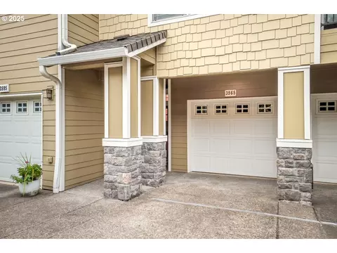 3565 Summerlinn Dr, West Linn, OR 97068