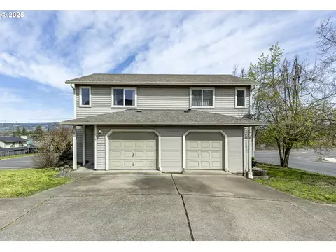106108 S 72nd St, Springfield, OR 97478