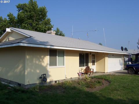 303 Allen Ct, Boardman, OR 97818 photo 1
