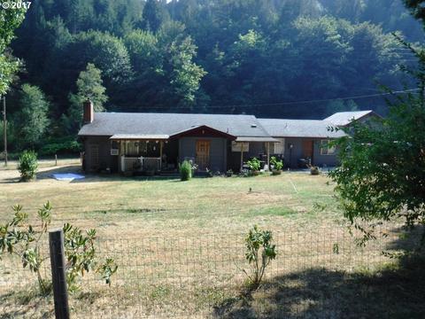 576 Upper Smith River Rd, Drain, OR 97435 photo 1