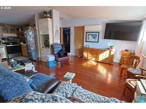 Living - 631 2nd Ave, Powers, OR 97466 photo 1 of 2
