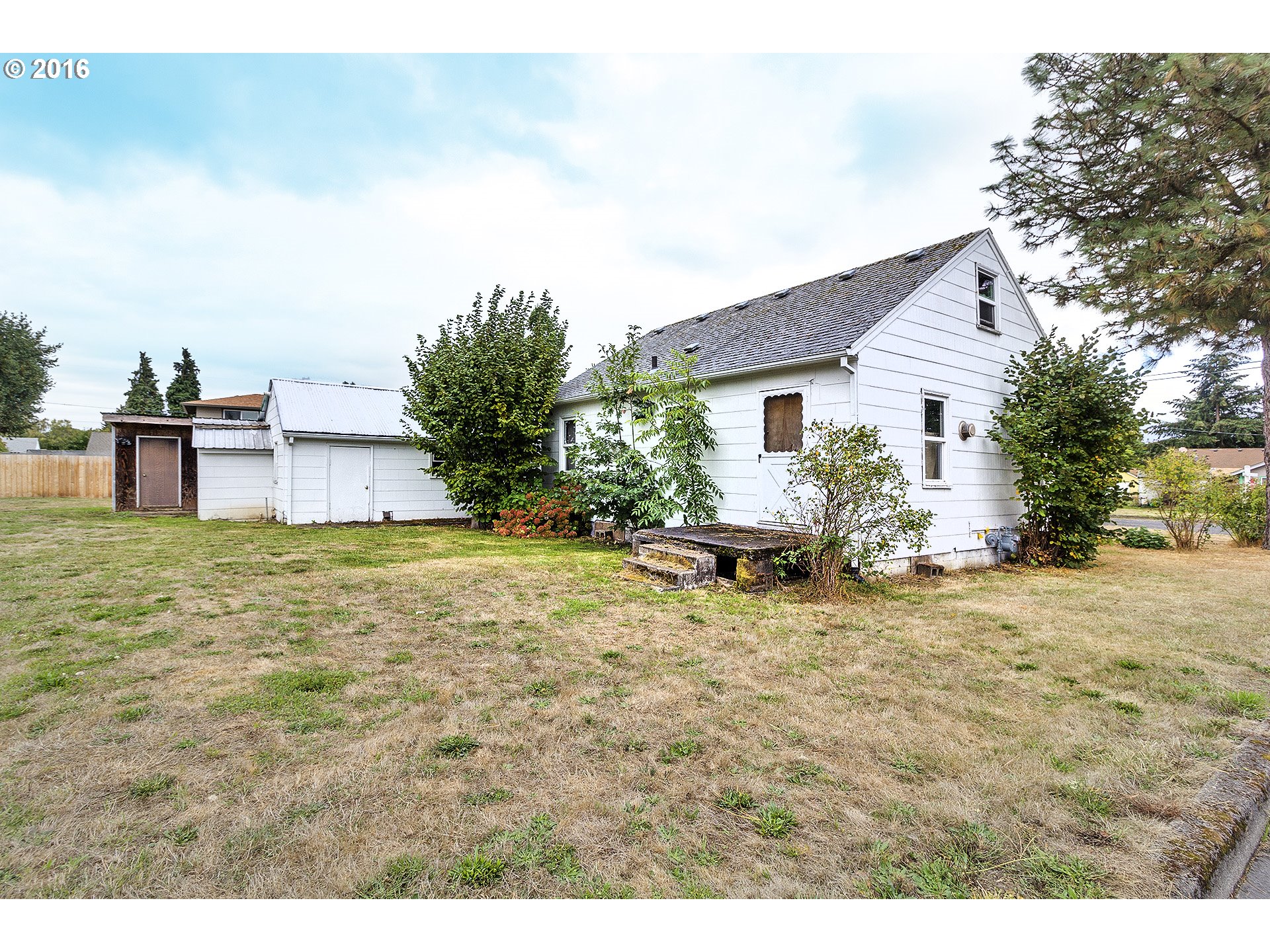 806 S Cherry St, Cornelius, OR 97113 photo 1