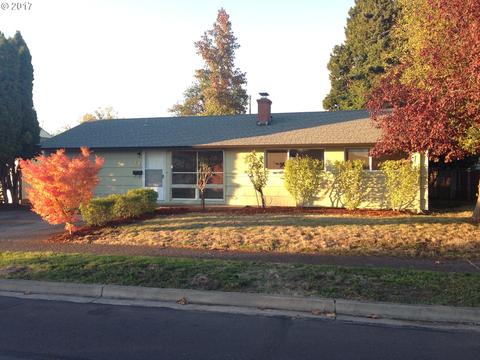 1242 Olympic St, Springfield, OR 97477 photo 1