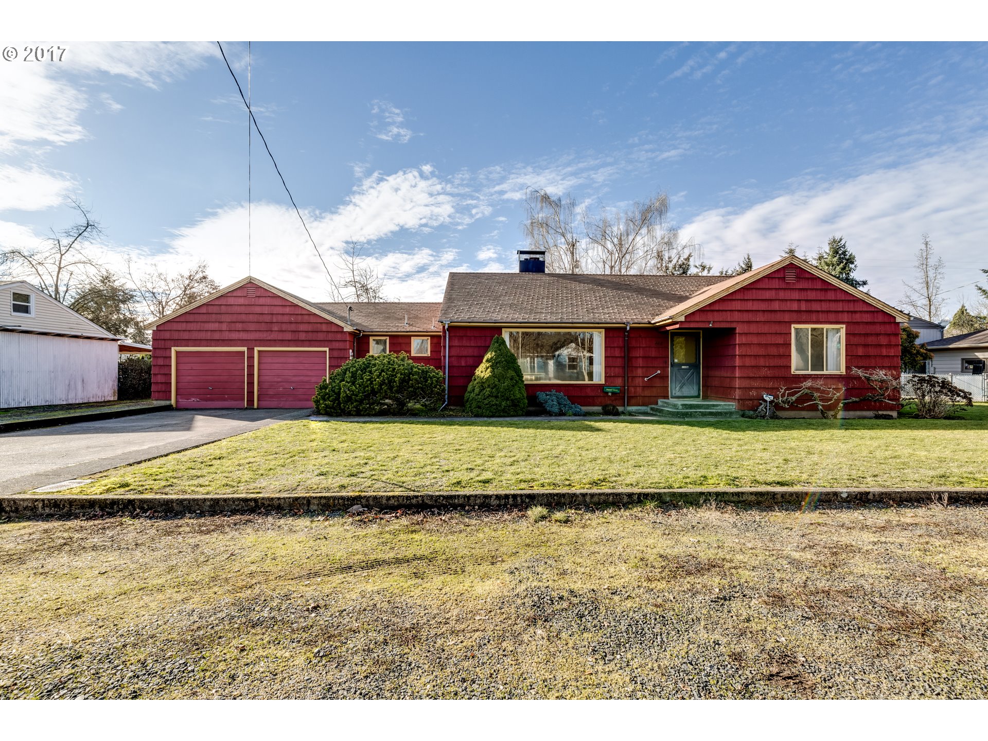 660 Berntzen Rd, Eugene, OR 97402 photo 1