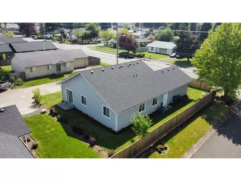 View/Area - 1107 Echo Hollow Rd, Eugene, OR 97402 photo 1 of 3
