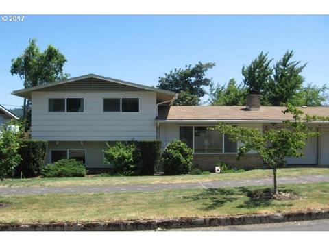 4155 Oak St, Eugene, OR 97405 photo 1